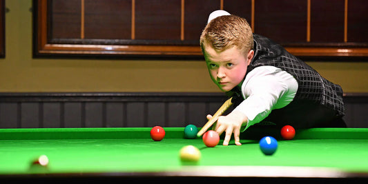 Choosing the Perfect Junior Snooker Cue: A Parent’s Guide